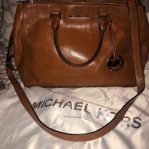 Michael Kors purse